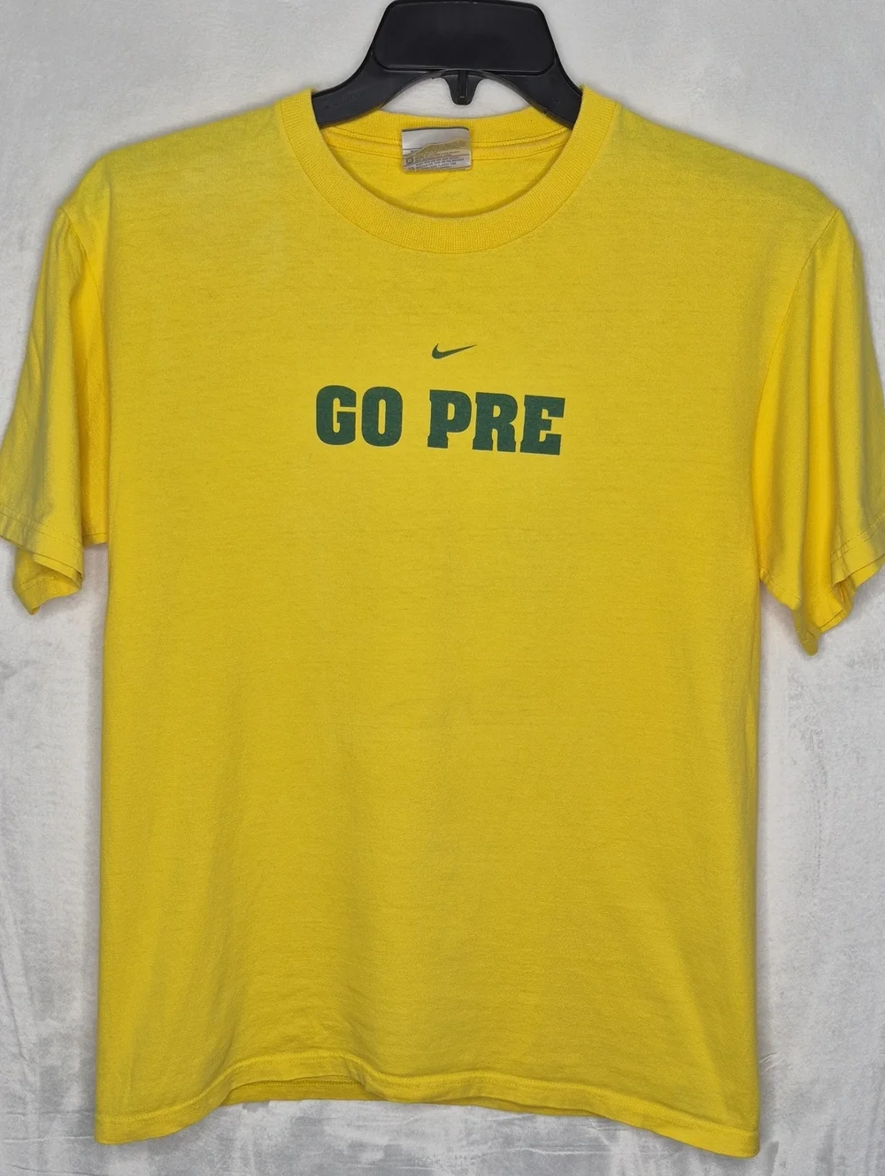 Nike Go Pre Steve Prefontaine Vintage Graphic T-Shirt Yellow Quote Small